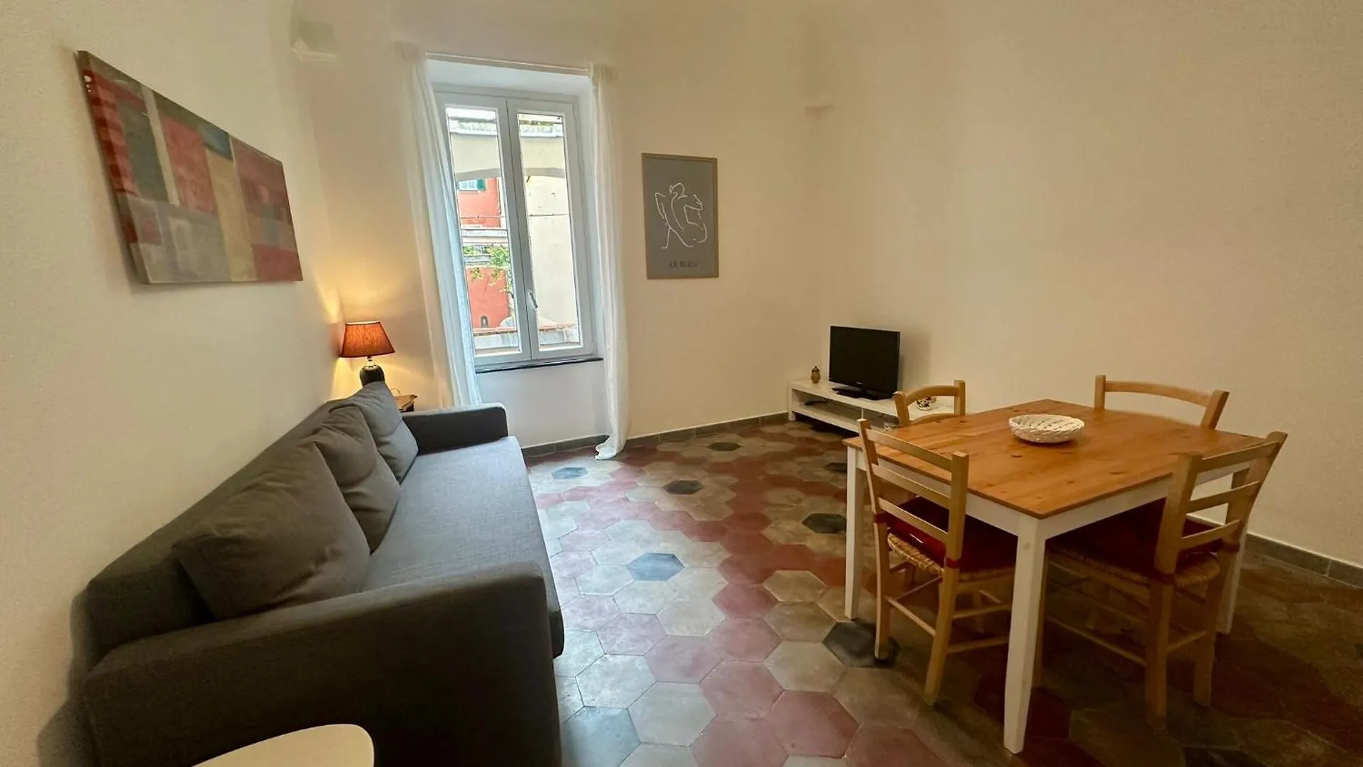 Casa Oscar Apartment Loano